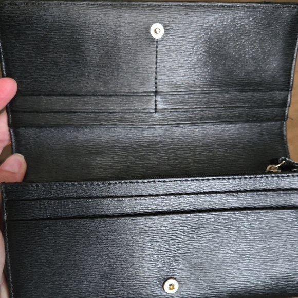 DKNY Textured Black Clutch - Picture 5 of 5